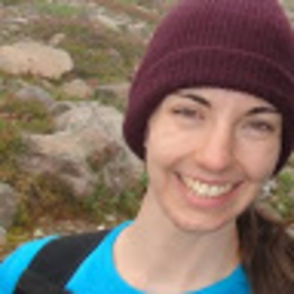 Meet your Posher, Nicole